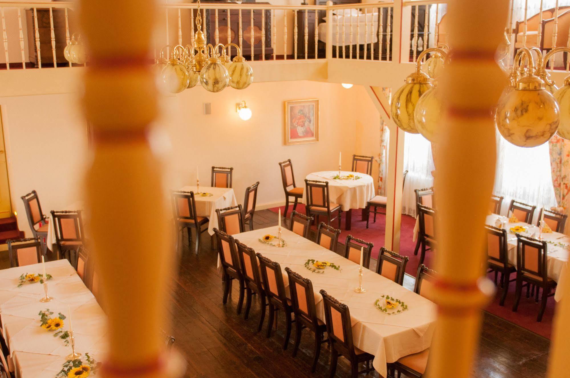 Gasthaus Weingut Stahl Oberwesel Εξωτερικό φωτογραφία